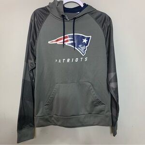 Majestic ThermaBase New England Patriots Hoodie size Medium